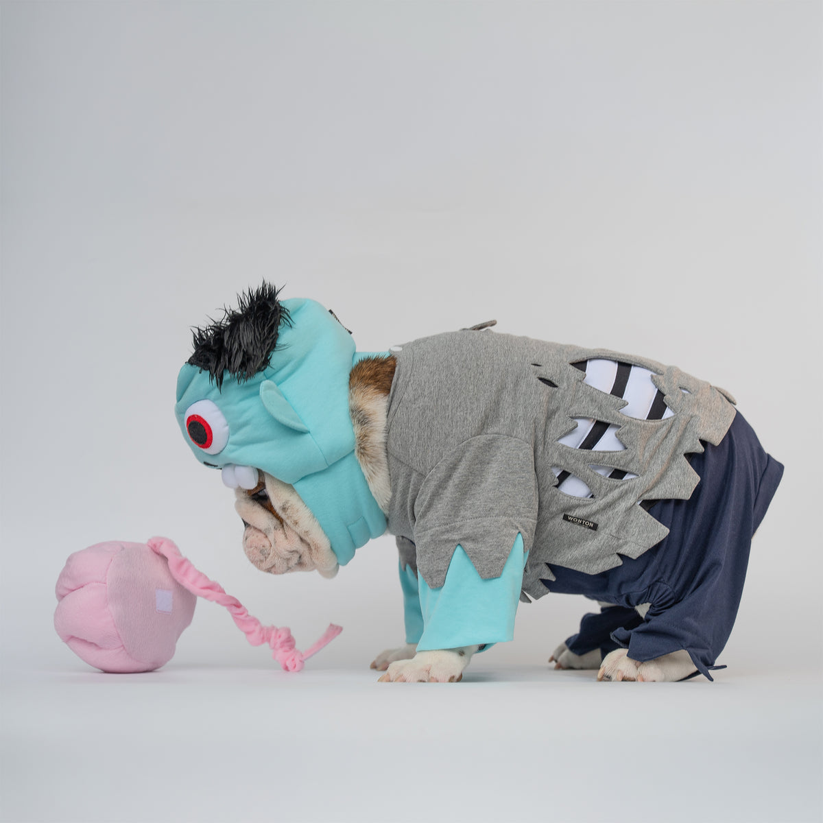 WONTON Zombie costume