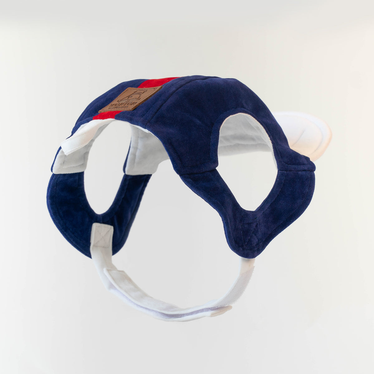WONTON ONE CAP 2 in deep blue with red stripe